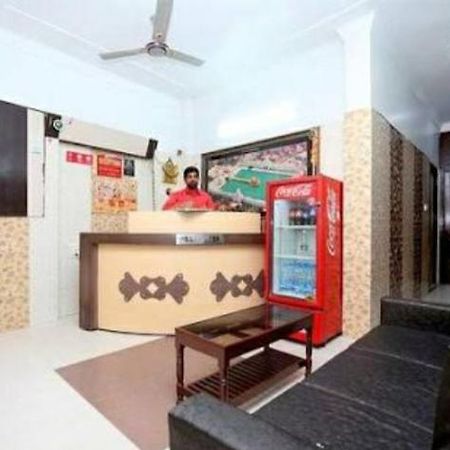 Hotel Sartaj inn Amritsar Exteriör bild