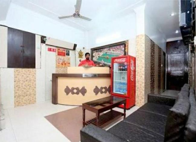 Hotel Sartaj inn Amritsar Exteriör bild